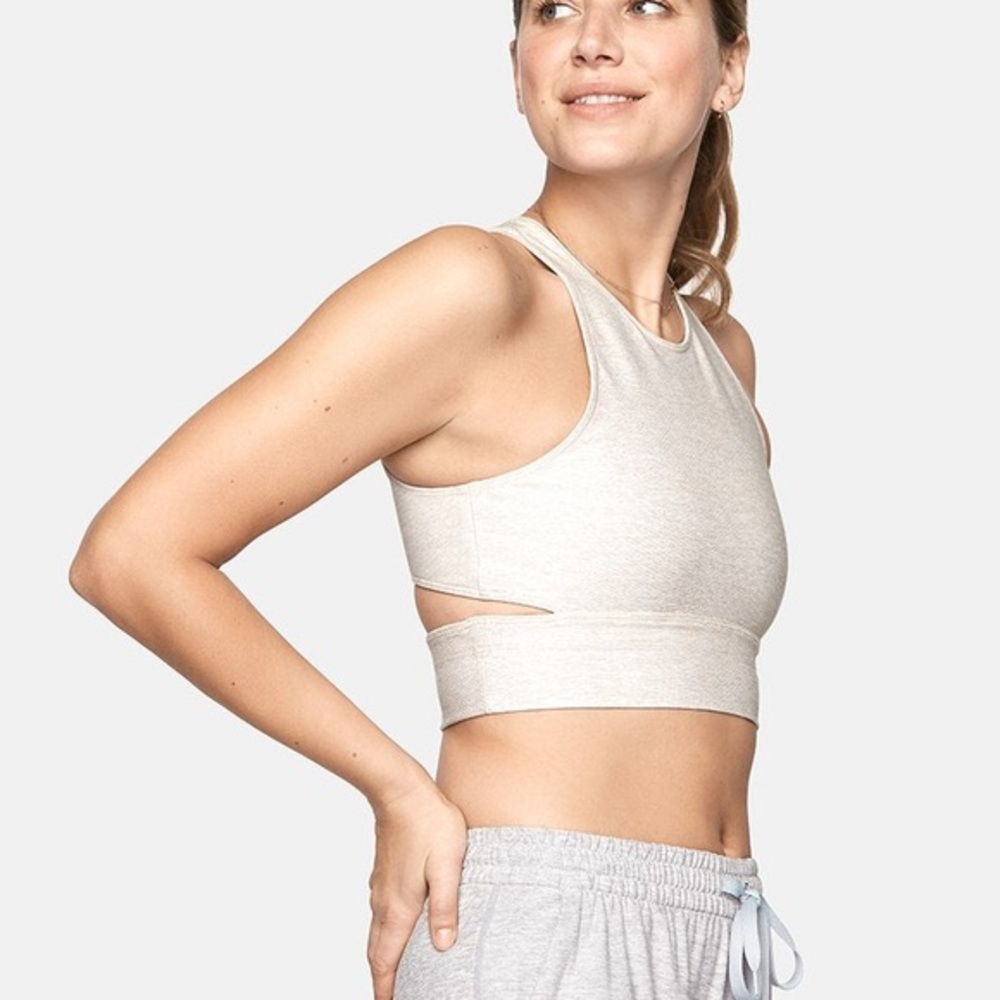 Outdoor voices oatmeal slashback crop size L
